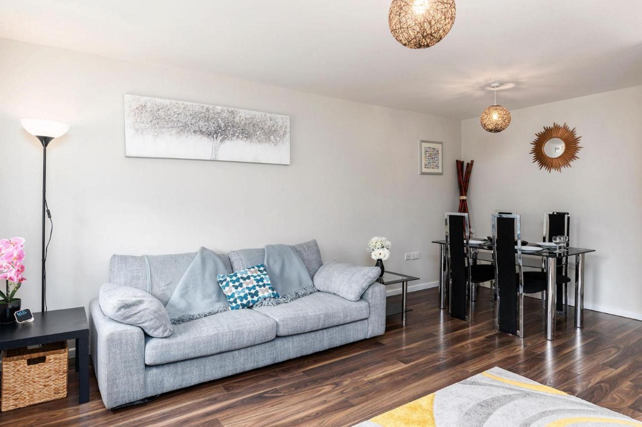 Stunning 3bd Hillsborough Holiday home